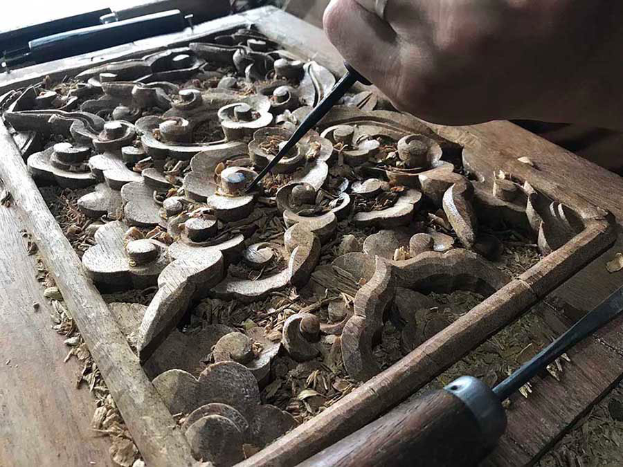 Đôi điều về nghề chạm khắc gỗ ở Việt Nam