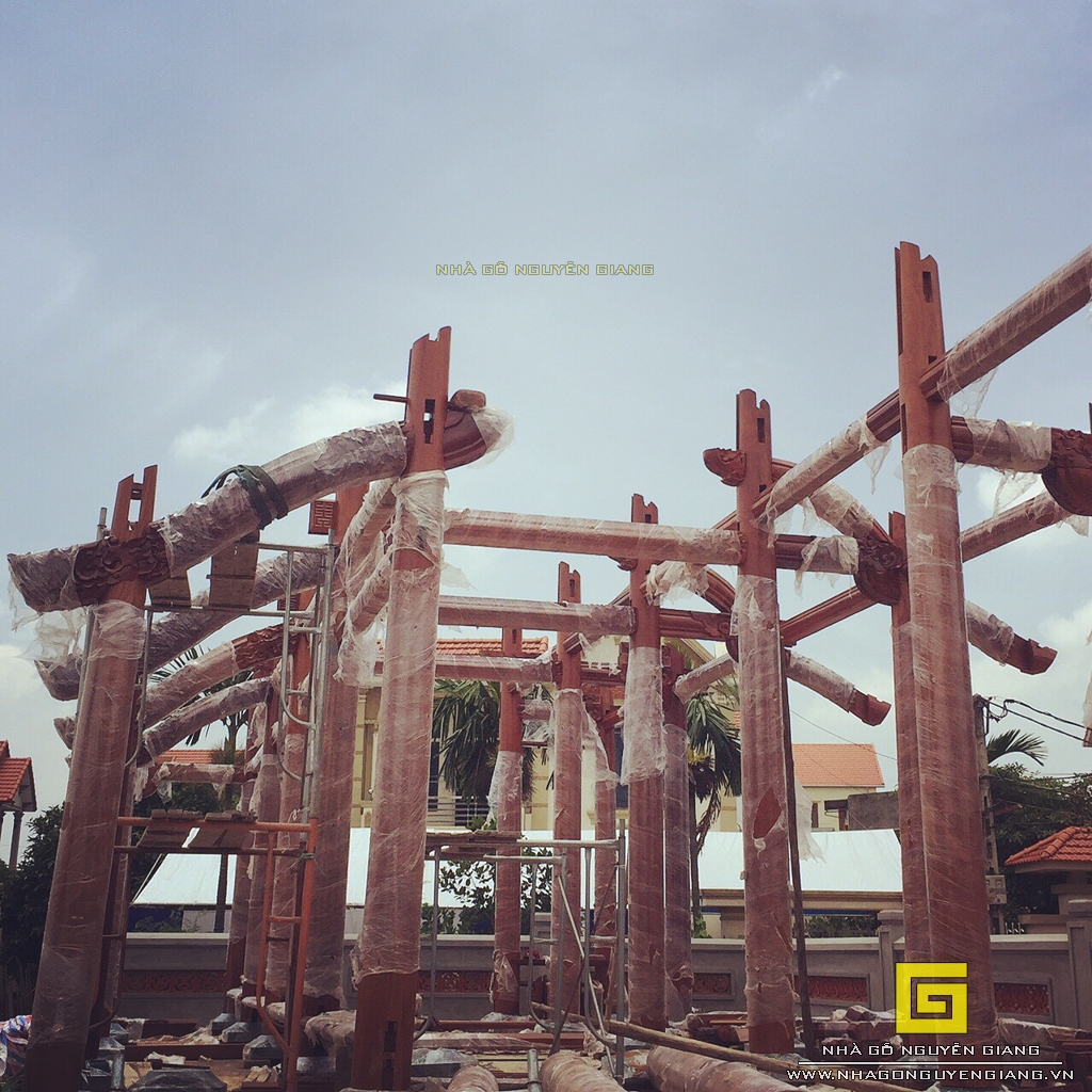 Nhà thờ họ - Đỗ gia viên - Lắp dựng tại Gia Lộc, Hải Dương (Nhà Gỗ Lim Lào)