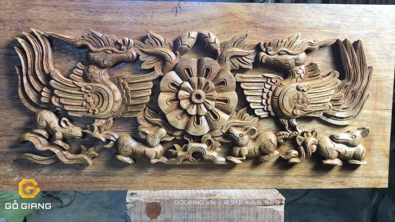 Cách thợ mộc chạm khắc hoa văn nhà gỗ truyền thống