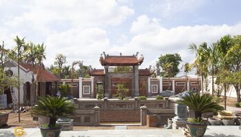 CHIÊM NGƯỠNG VẺ ĐẸP CỦA NHÀ TỪ ĐƯỜNG GIA TỘC TẠI ĐỒNG NAI