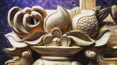 Chạm Khắc Hoa Văn Nhà Gỗ: Thổi Hồn Vào Ngôi Nhà Việt