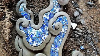 Kìm nóc và sự kết hợp của kìm nóc với mảnh sành sứ