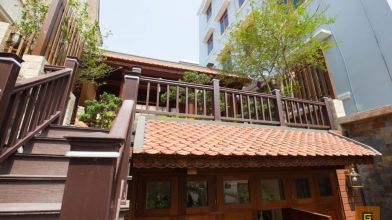 Nhà Gỗ 2 Tầng Theo Phong Cách Hiện Đại