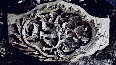 NGHỆ THUẬT CHẠM KHẮC TRÊN KIẾN TRÚC NHÀ GỖ TRUYỀN THỐNG