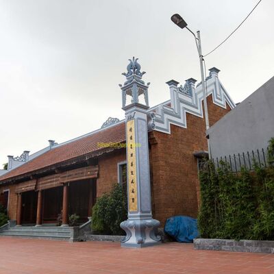 NHÀ GỖ 5 GIAN 2 BUỒNG GÓI ( 20 Cột )